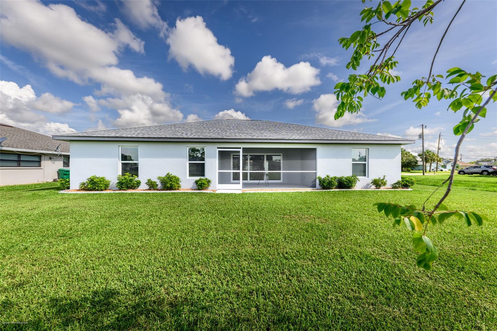 Image 3 of 50 For 25583 Deep Creek Boulevard