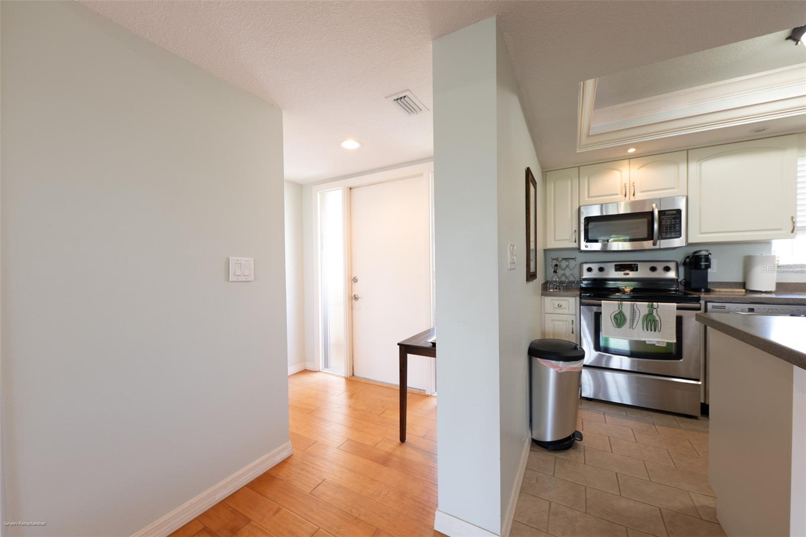 Image 6 of 48 For 1080 Bal Harbor Boulevard 3c