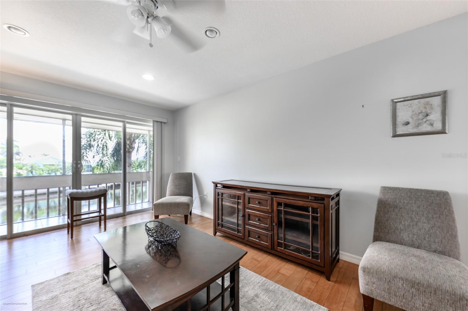 Image 9 of 48 For 1080 Bal Harbor Boulevard 3c