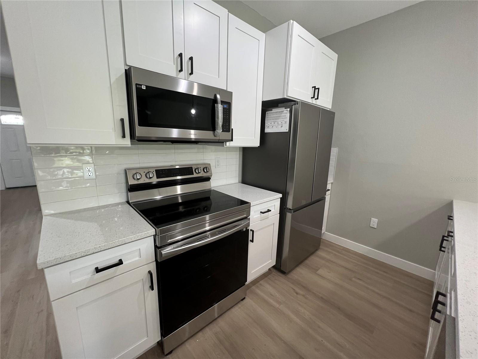 Image 2 of 20 For 12130 Henley Avenue
