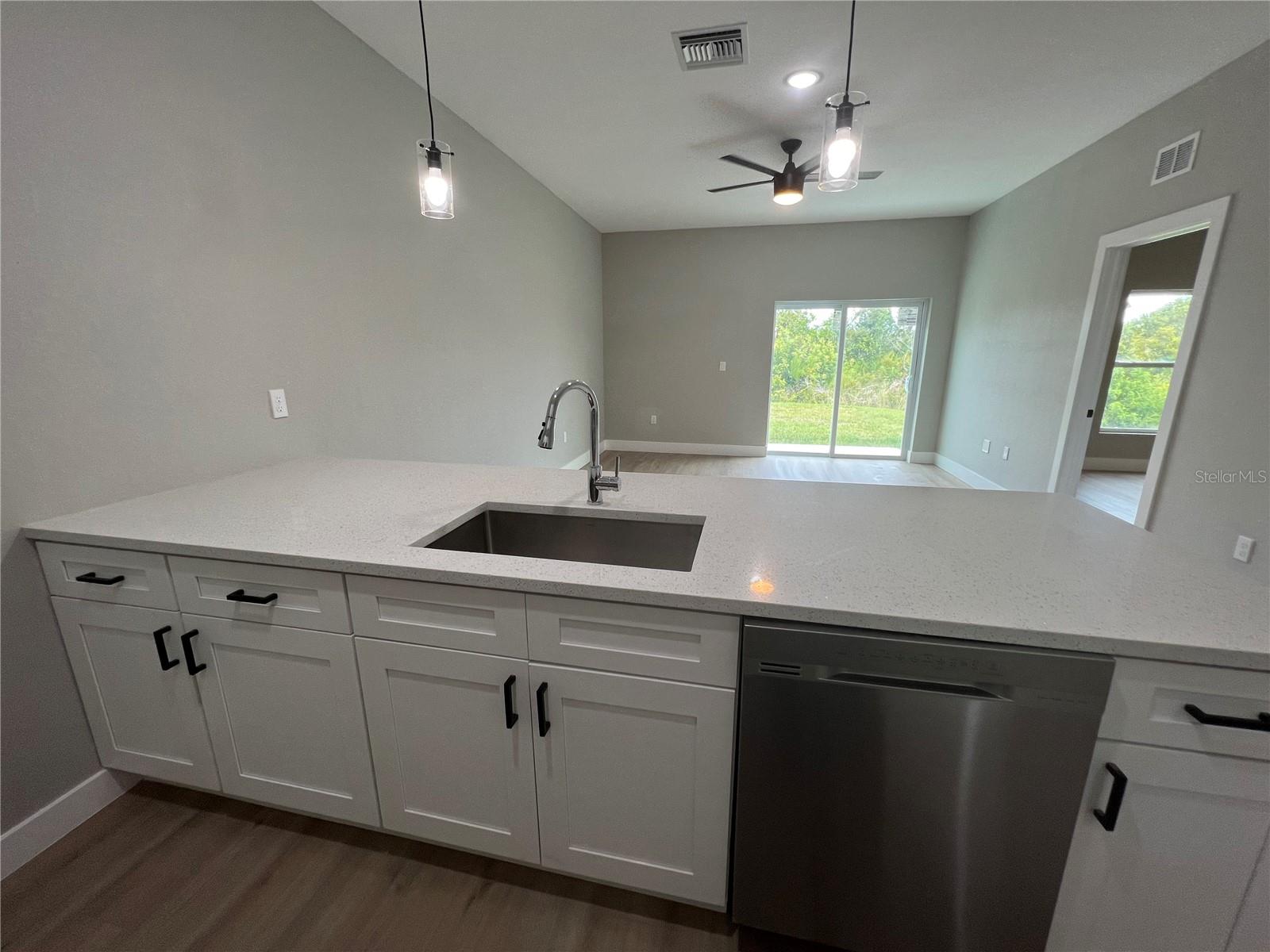 Image 5 of 20 For 12130 Henley Avenue