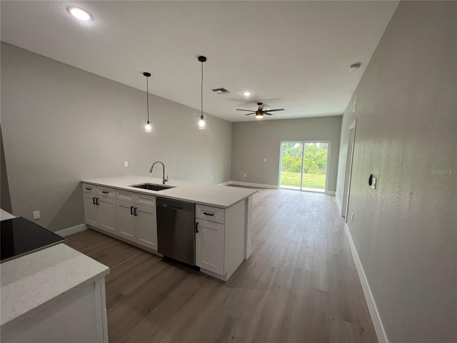 Image 6 of 20 For 12130 Henley Avenue