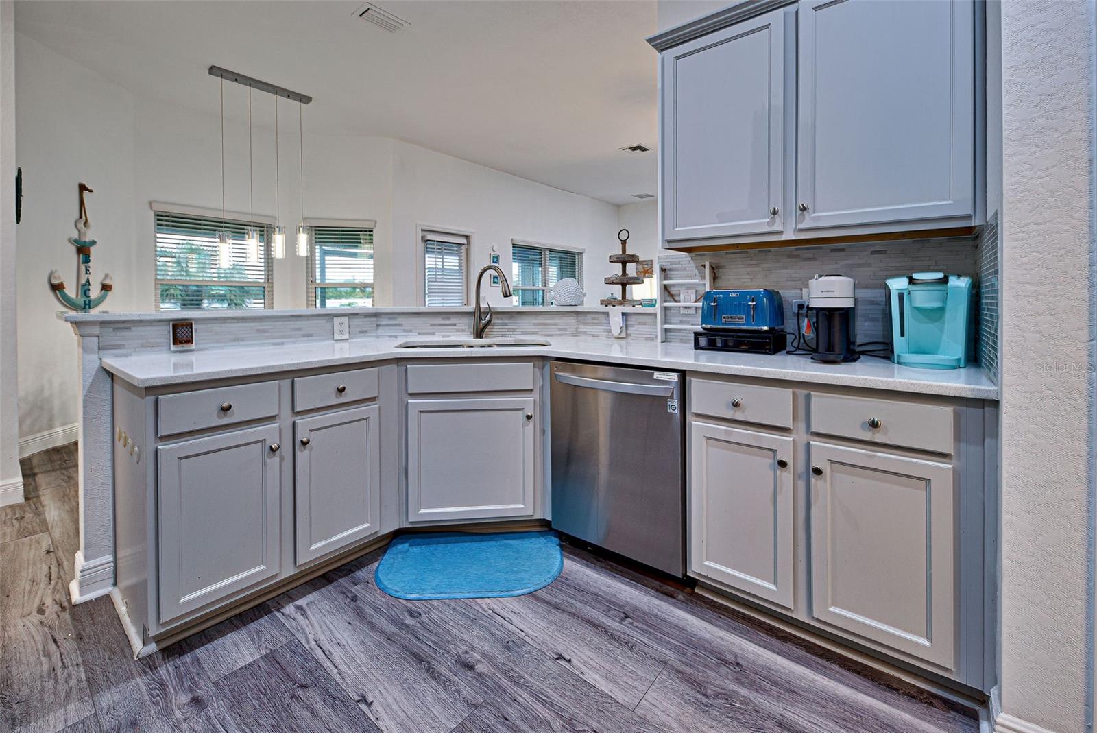 Image 32 of 61 For 13536 Ainsworth Lane