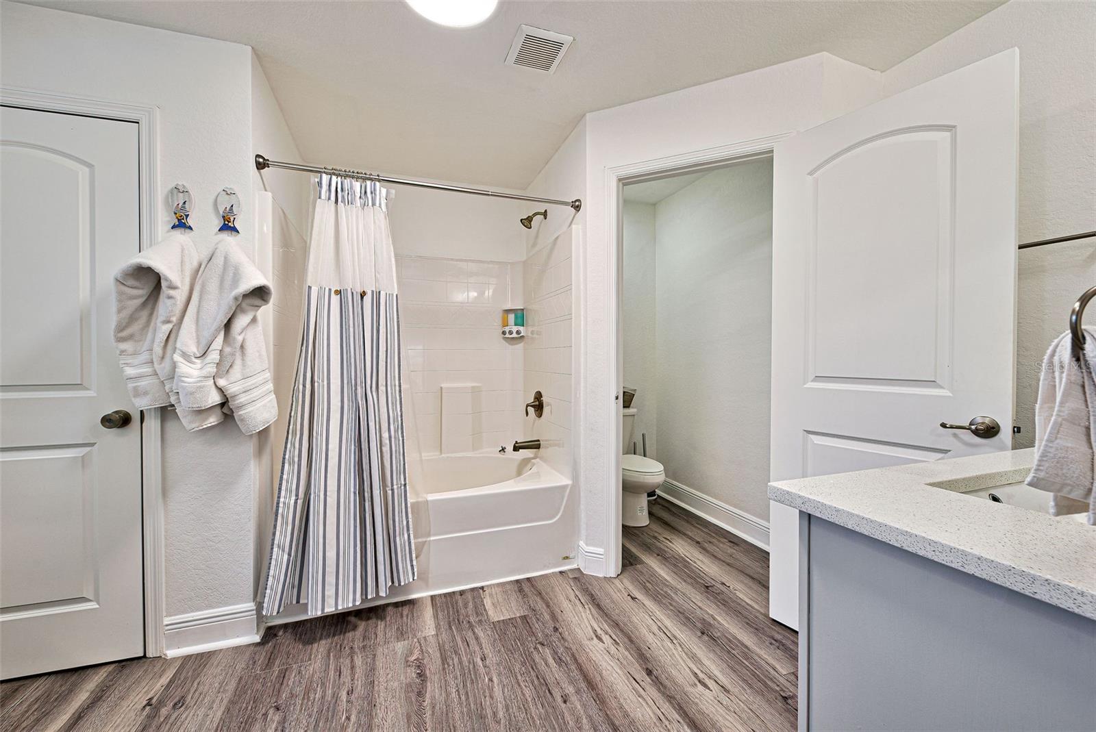 Image 50 of 61 For 13536 Ainsworth Lane