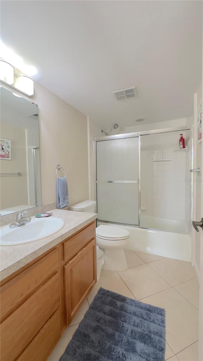 Image 19 of 32 For 25188 Marion Avenue D103