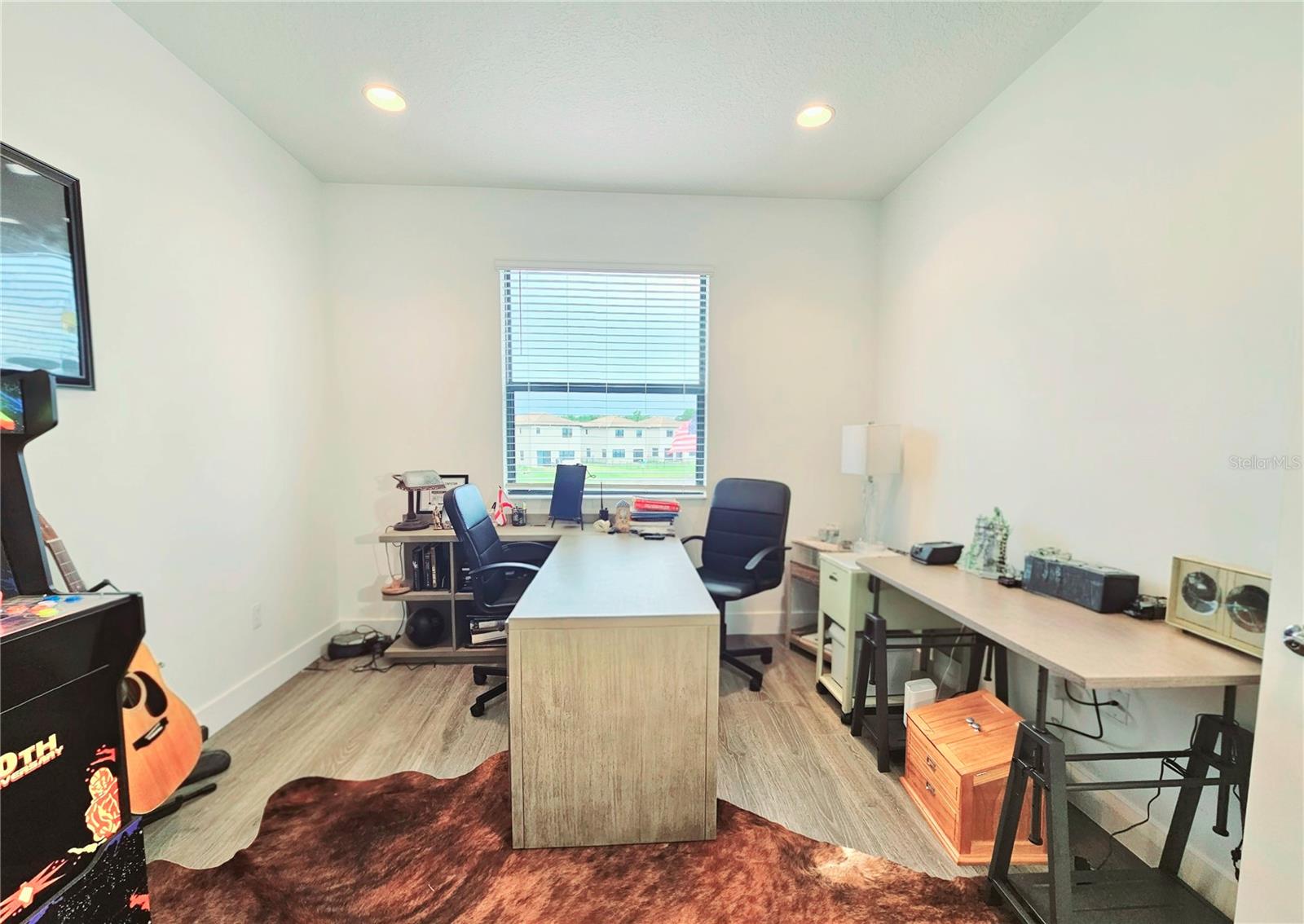 Image 32 of 61 For 5582 Carrara Drive