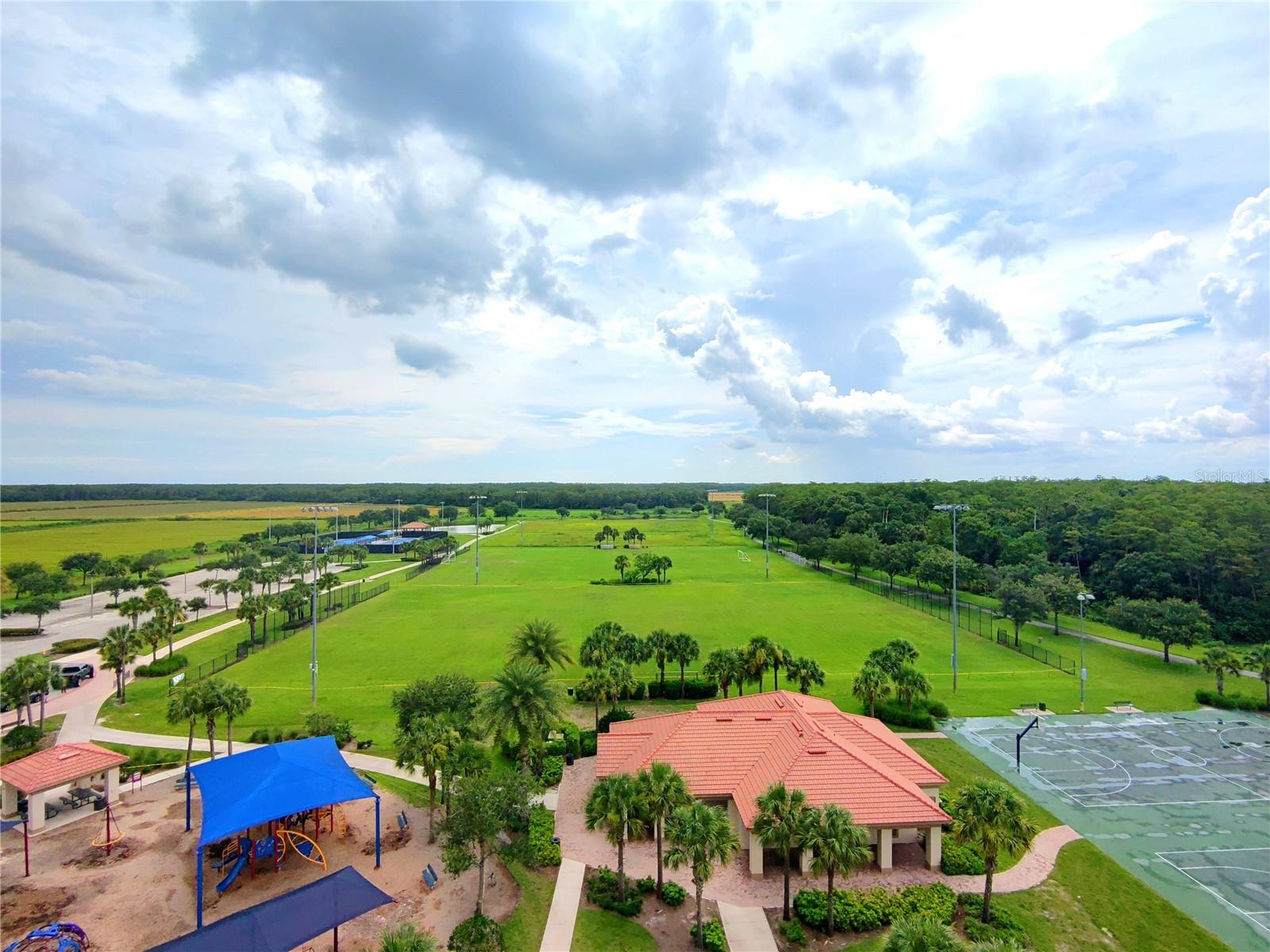 Image 42 of 61 For 5582 Carrara Drive