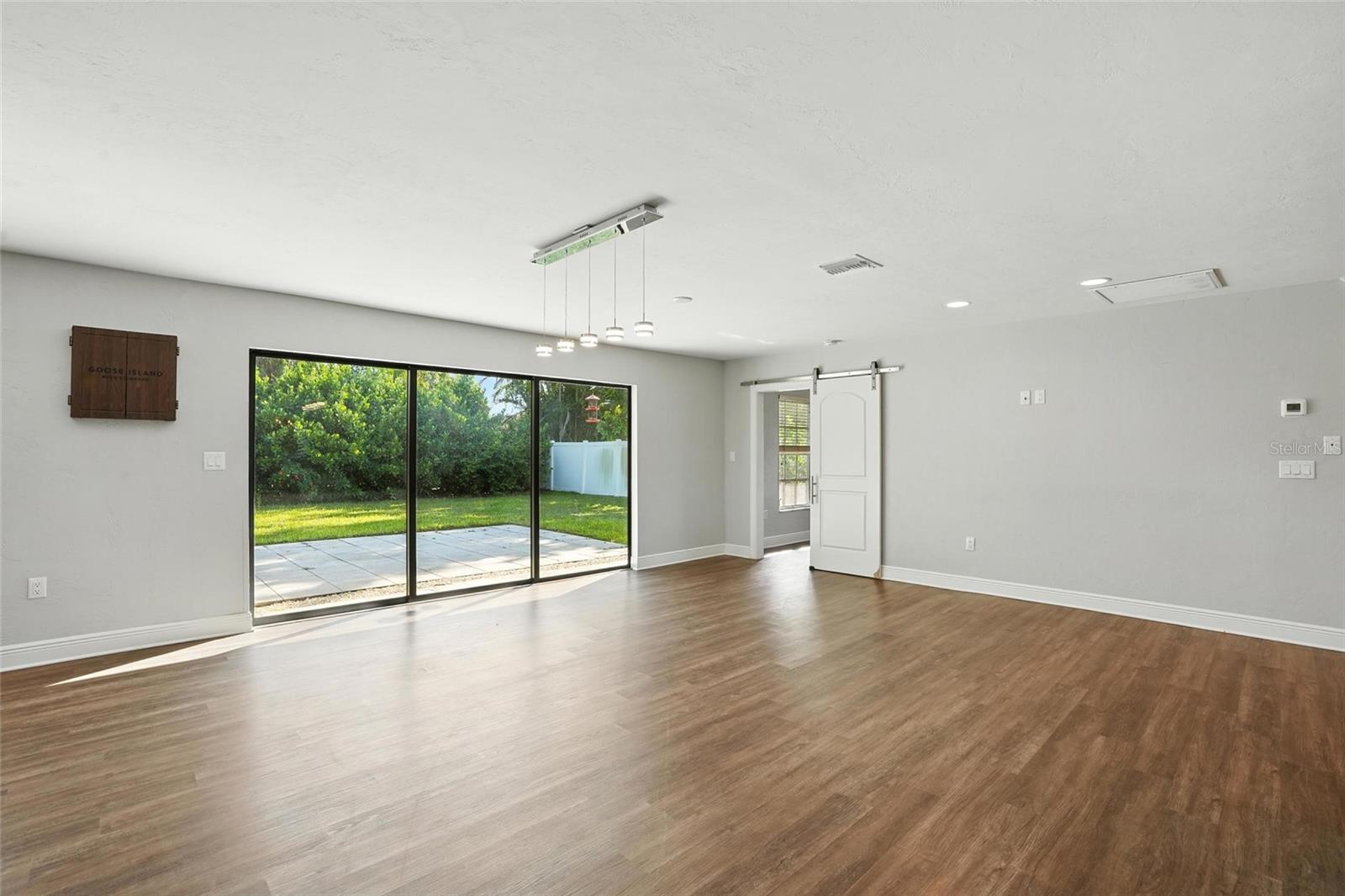Image 18 of 35 For 1353 Whiskey Creek Drive