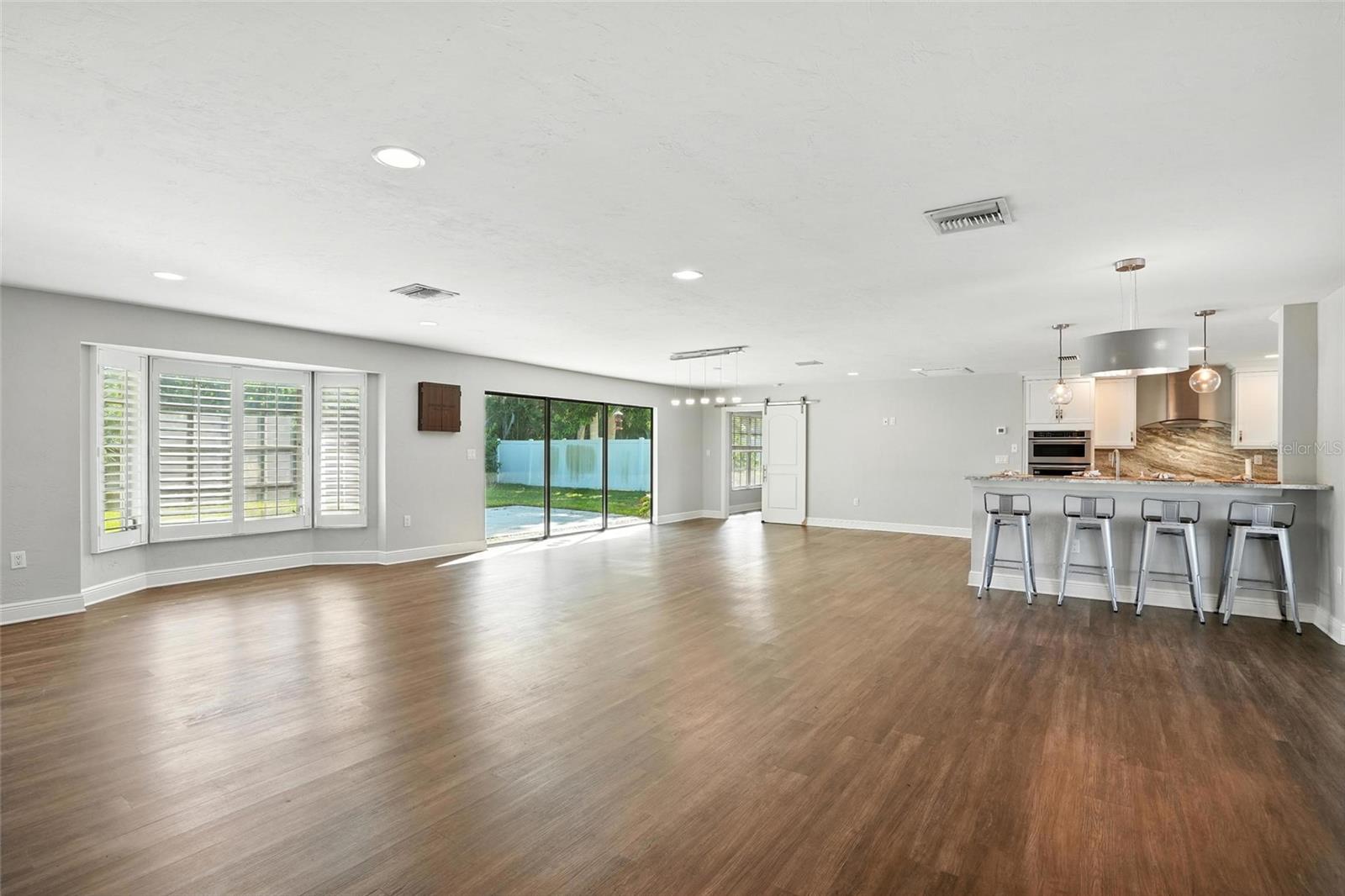 Image 6 of 35 For 1353 Whiskey Creek Drive