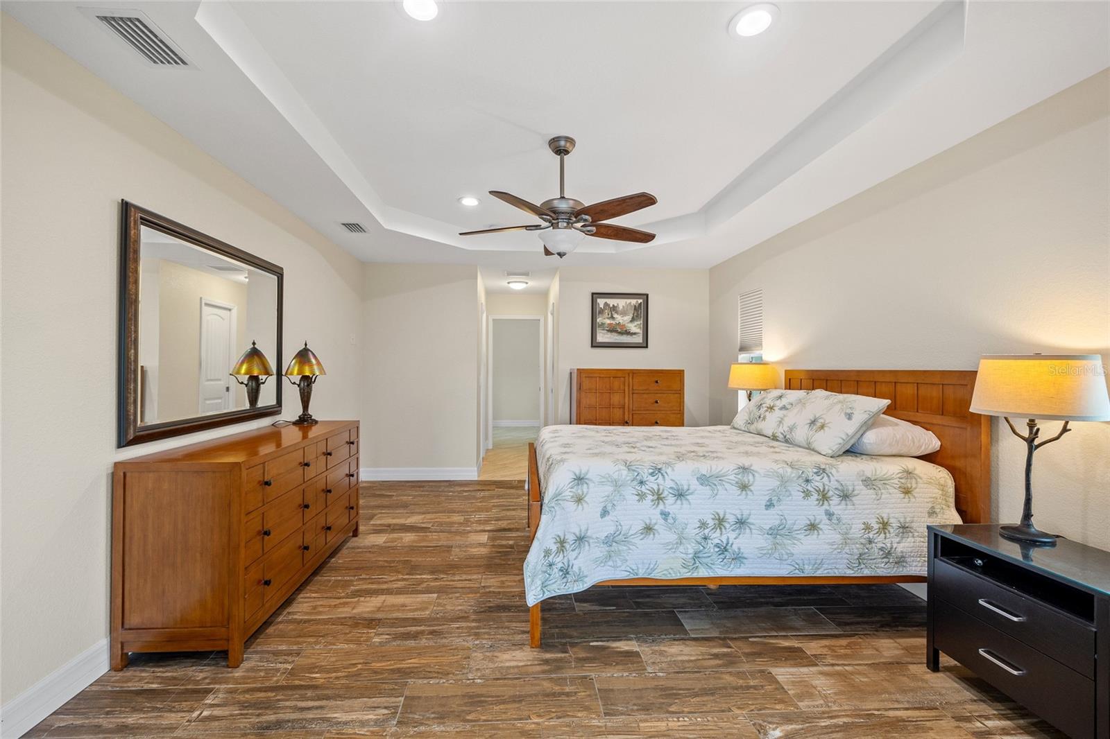 Image 22 of 36 For 45 Marker Road