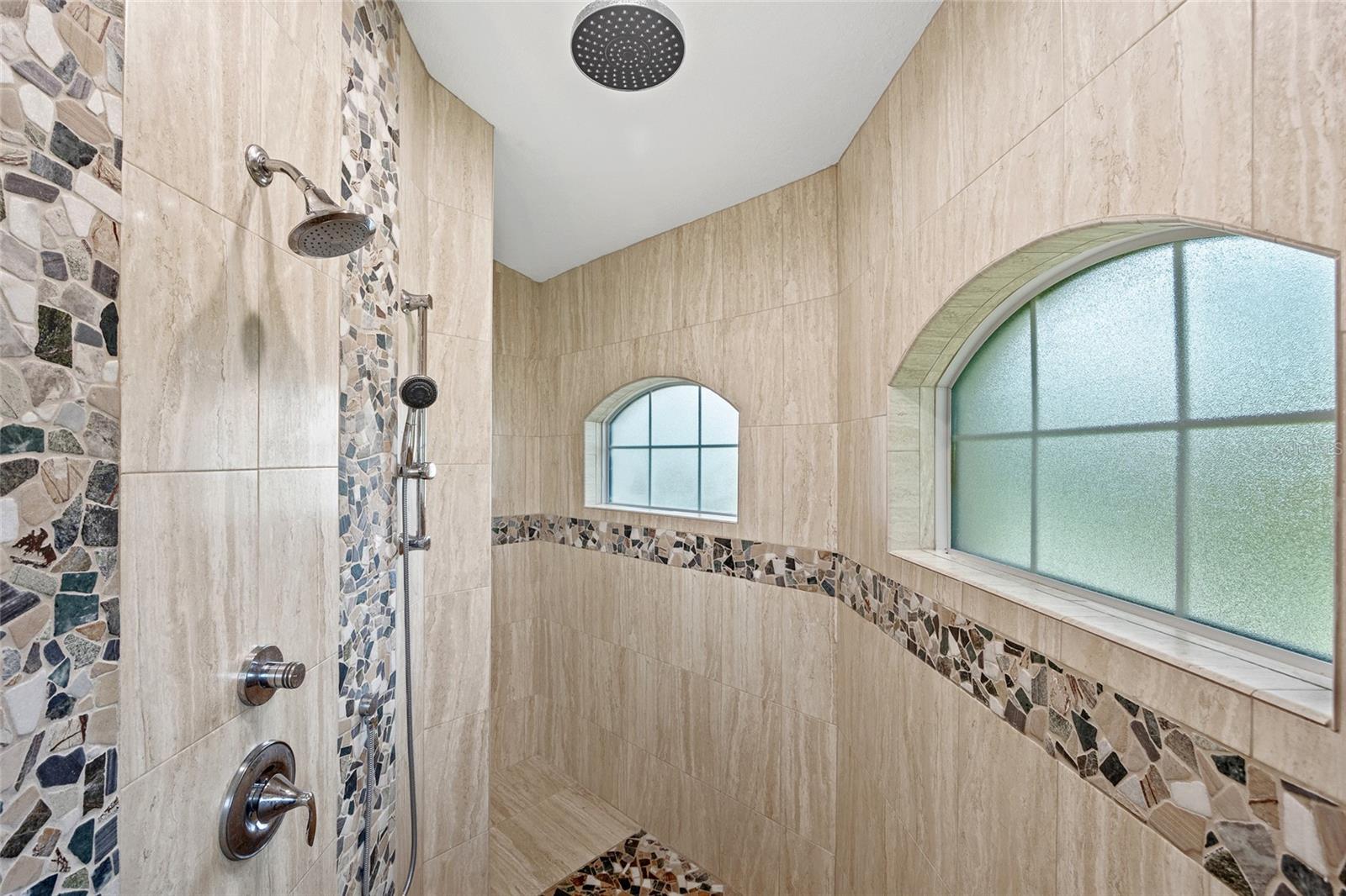 Image 27 of 36 For 45 Marker Road