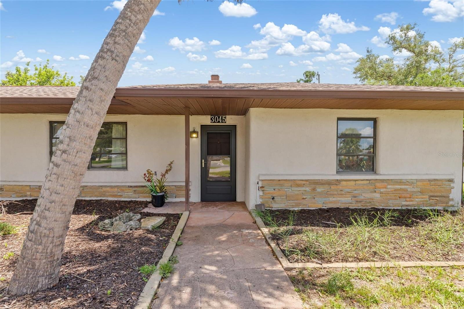 Image 3 of 59 For 3045 Datura Road