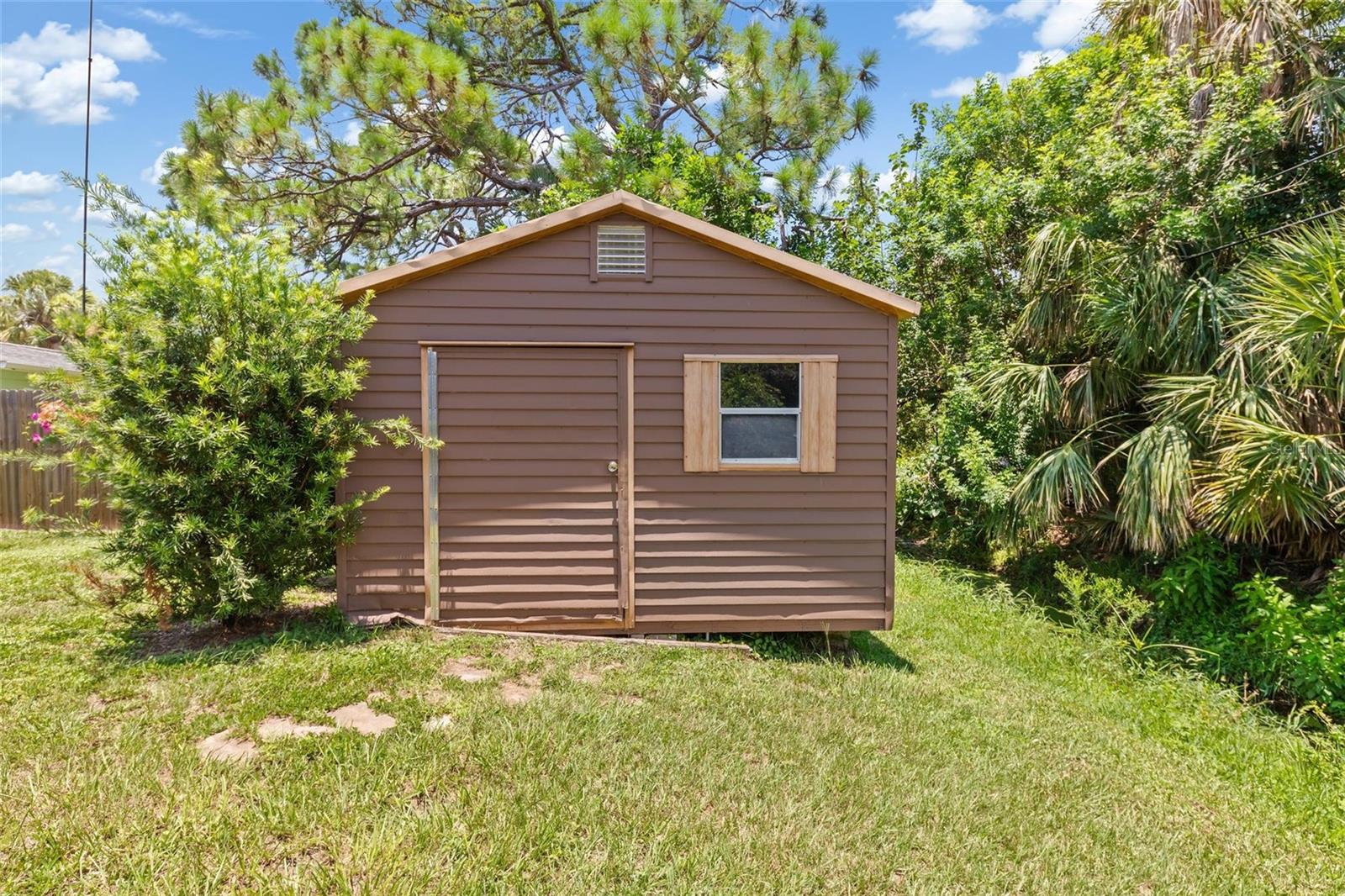 Image 35 of 59 For 3045 Datura Road