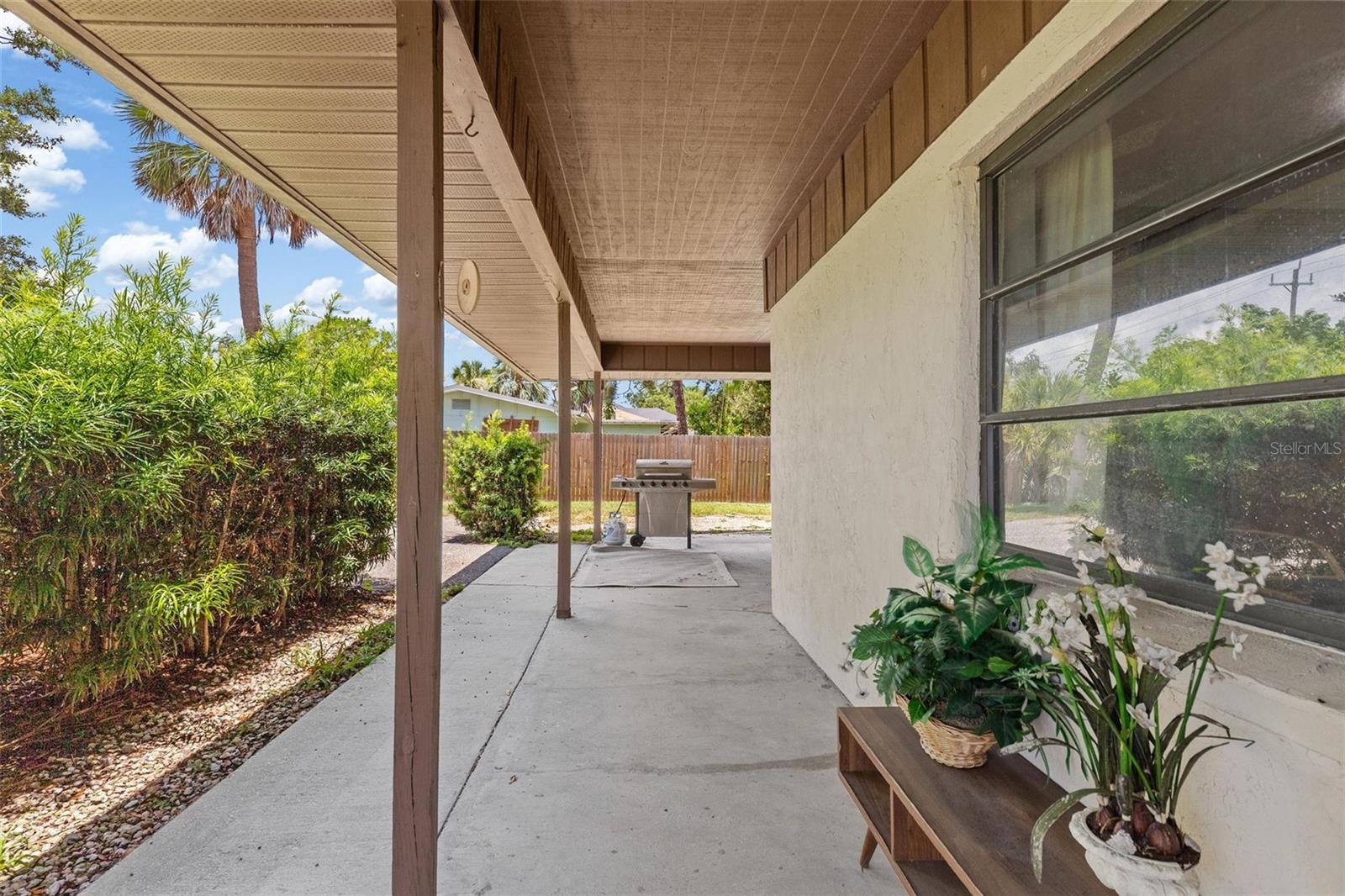 Image 38 of 59 For 3045 Datura Road