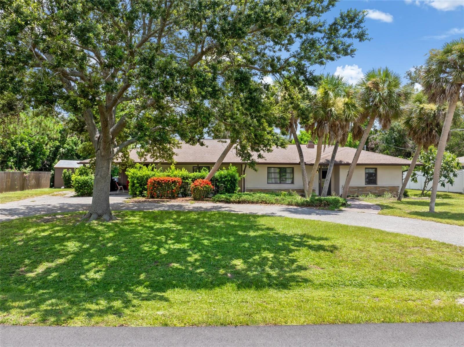 Image 42 of 59 For 3045 Datura Road