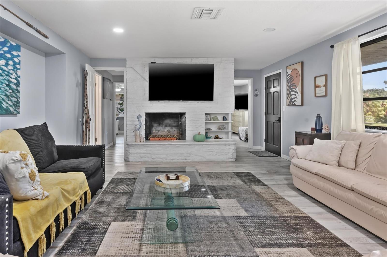 Image 8 of 59 For 3045 Datura Road