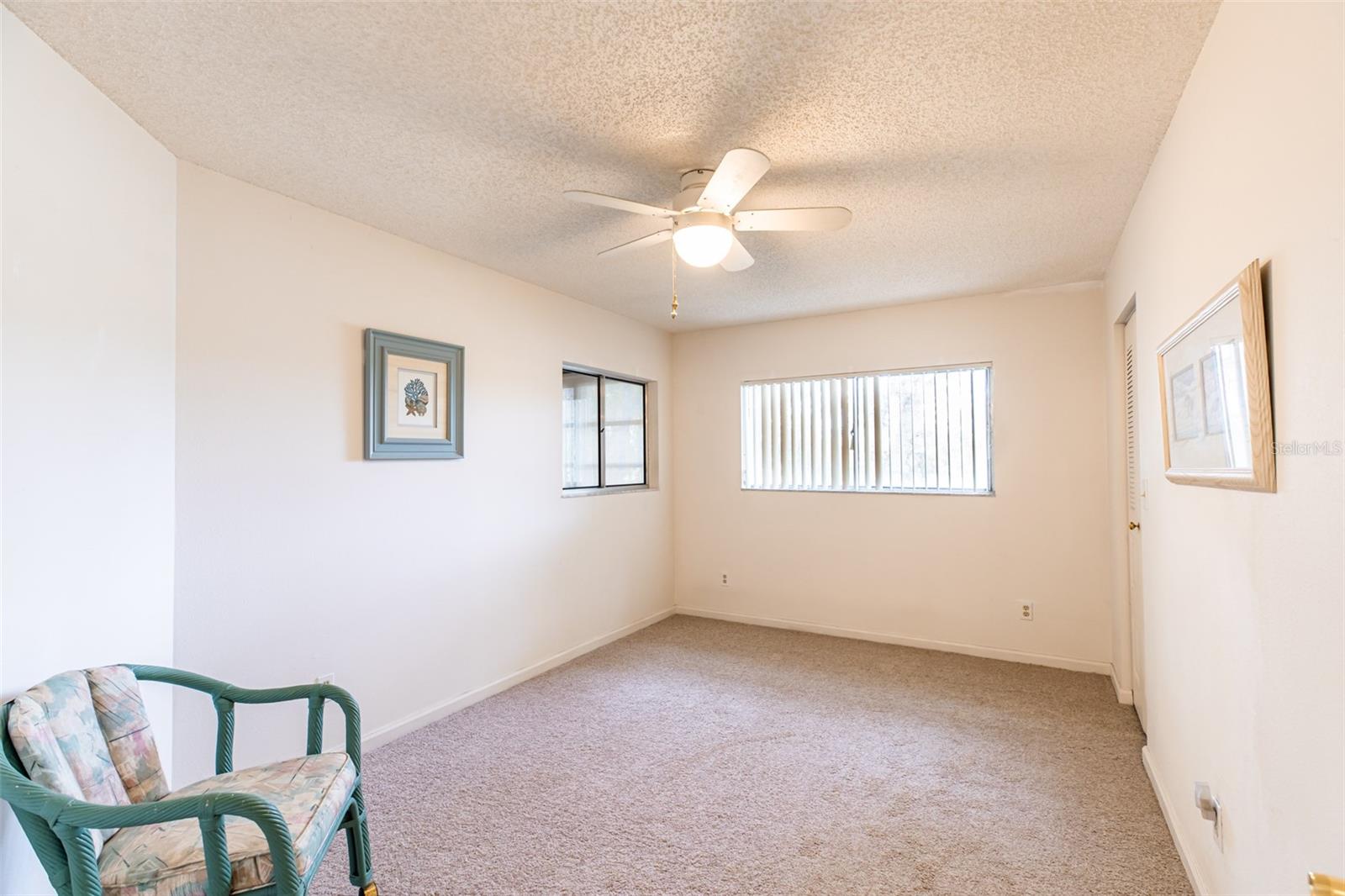 Image 19 of 37 For 8041 Woods Circle 14