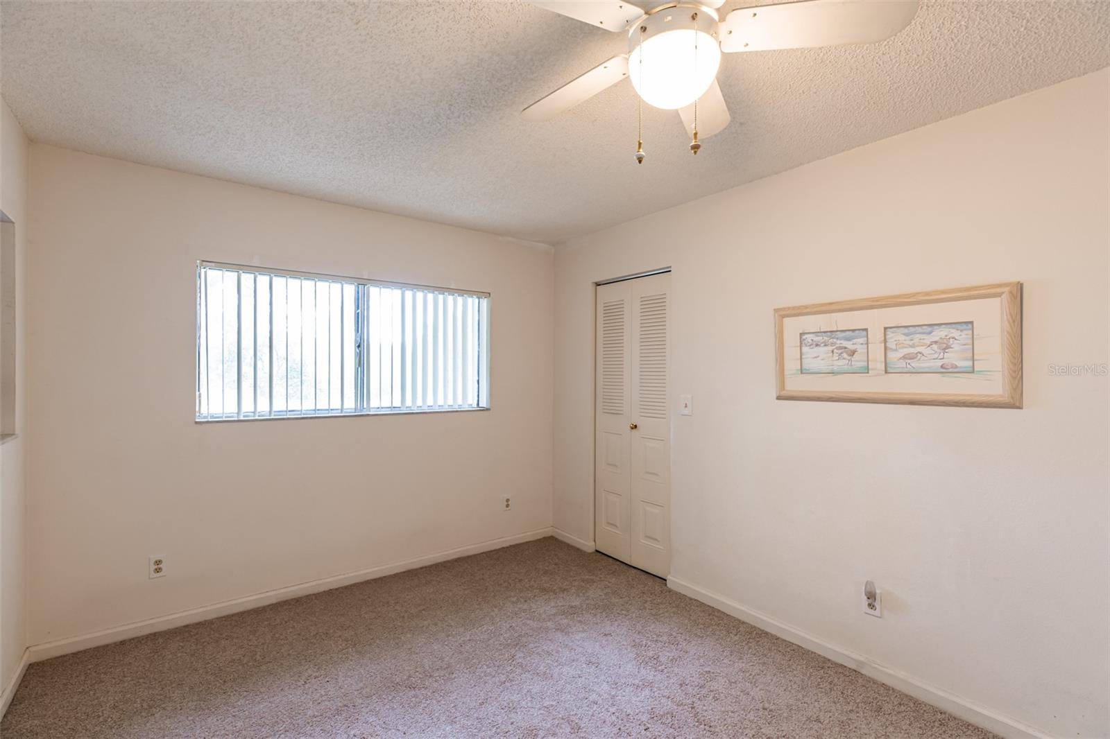 Image 20 of 37 For 8041 Woods Circle 14