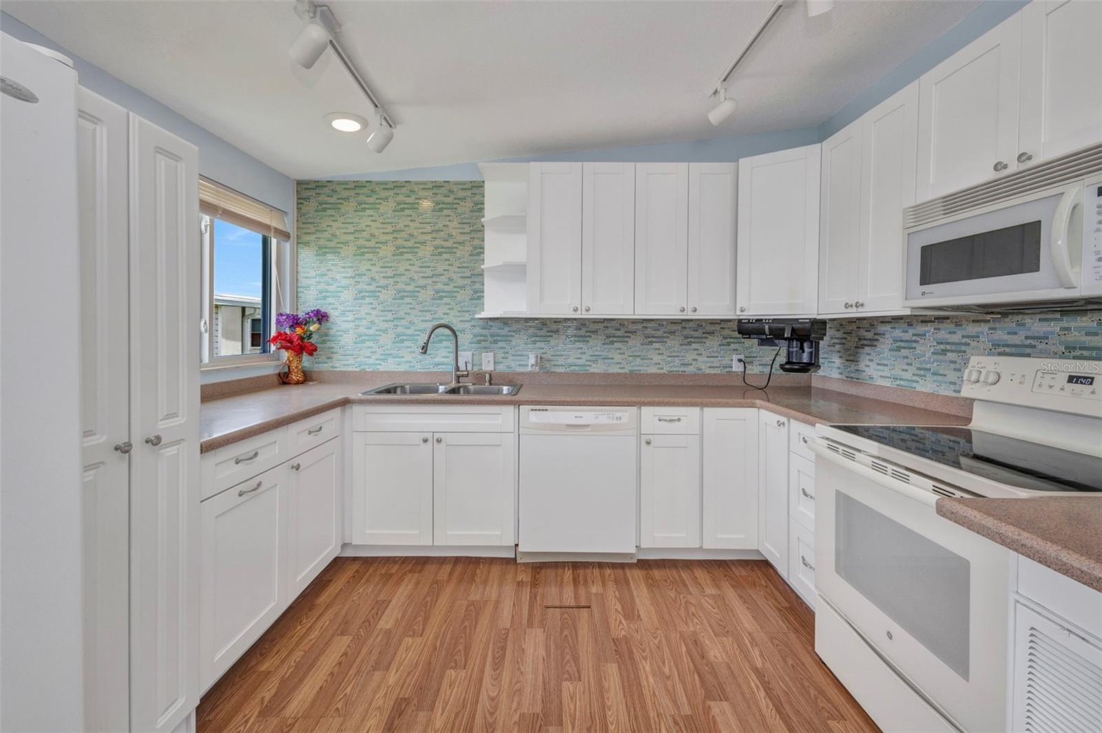 Image 7 of 54 For 115 Tortola Way