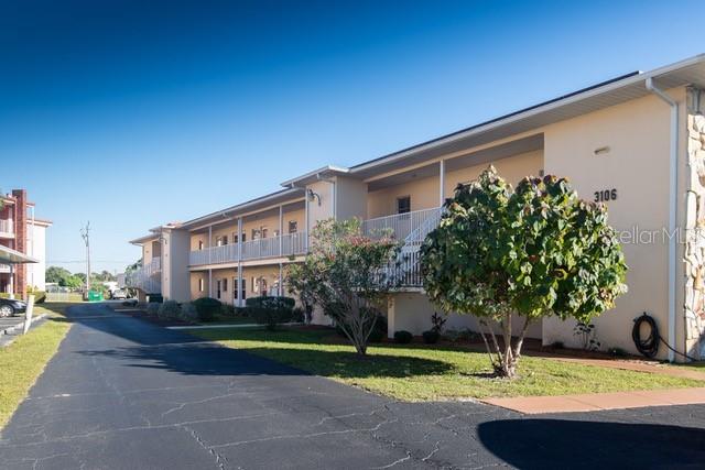 Image 4 of 4 For 3106 Harbor Boulevard 2a