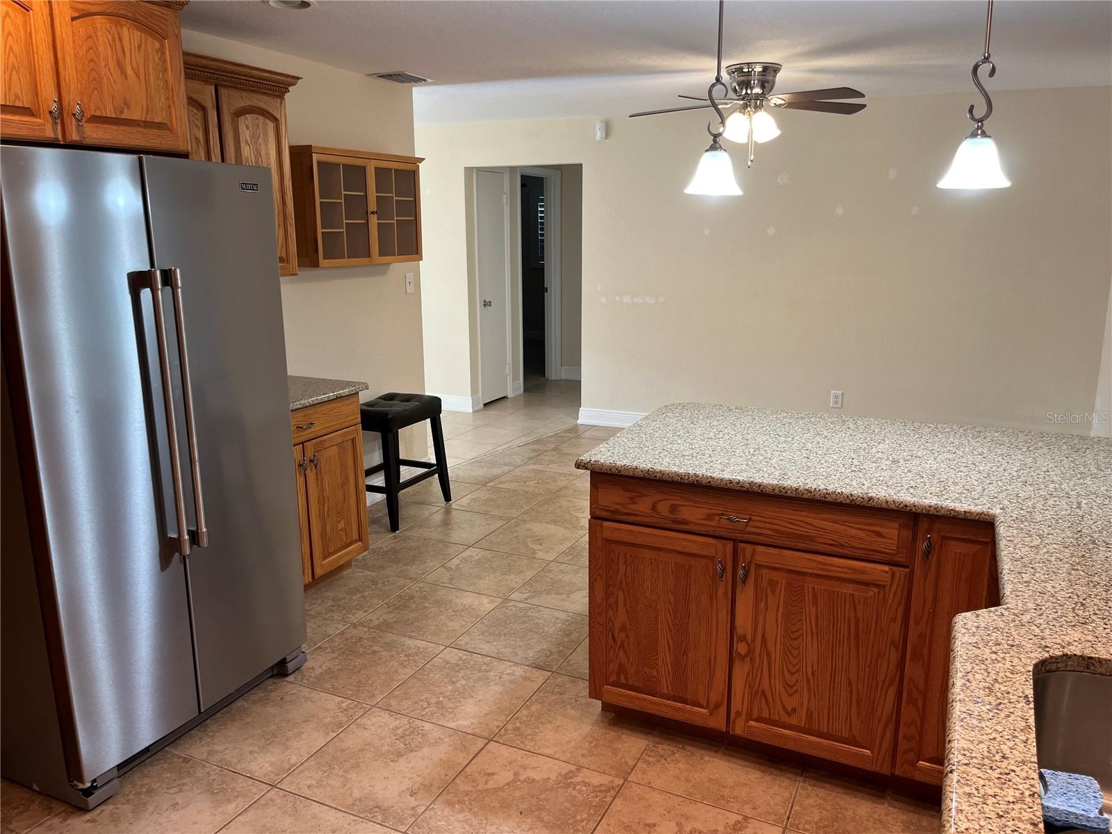 Image 4 of 19 For 740 Cortez Avenue