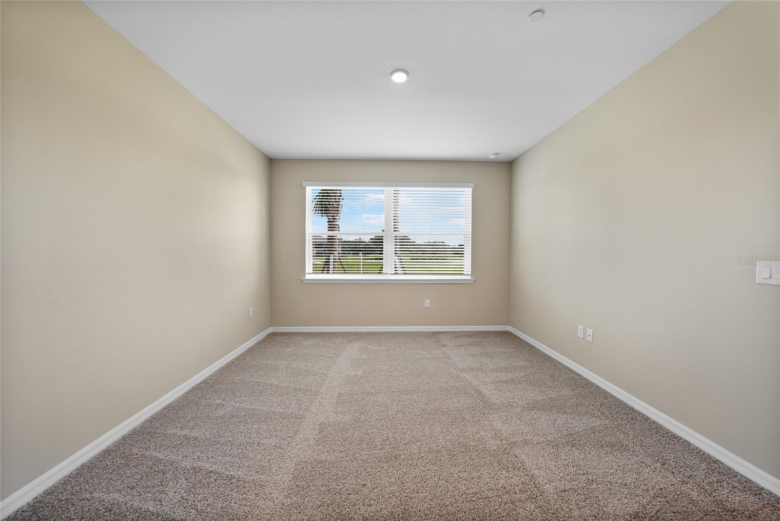 Image 12 of 34 For 23445 Collina Way 103
