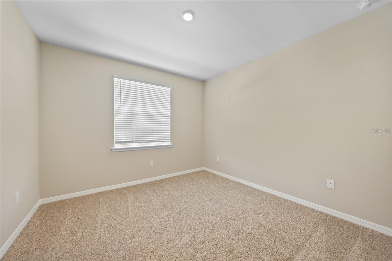 Image 19 of 34 For 23445 Collina Way 103