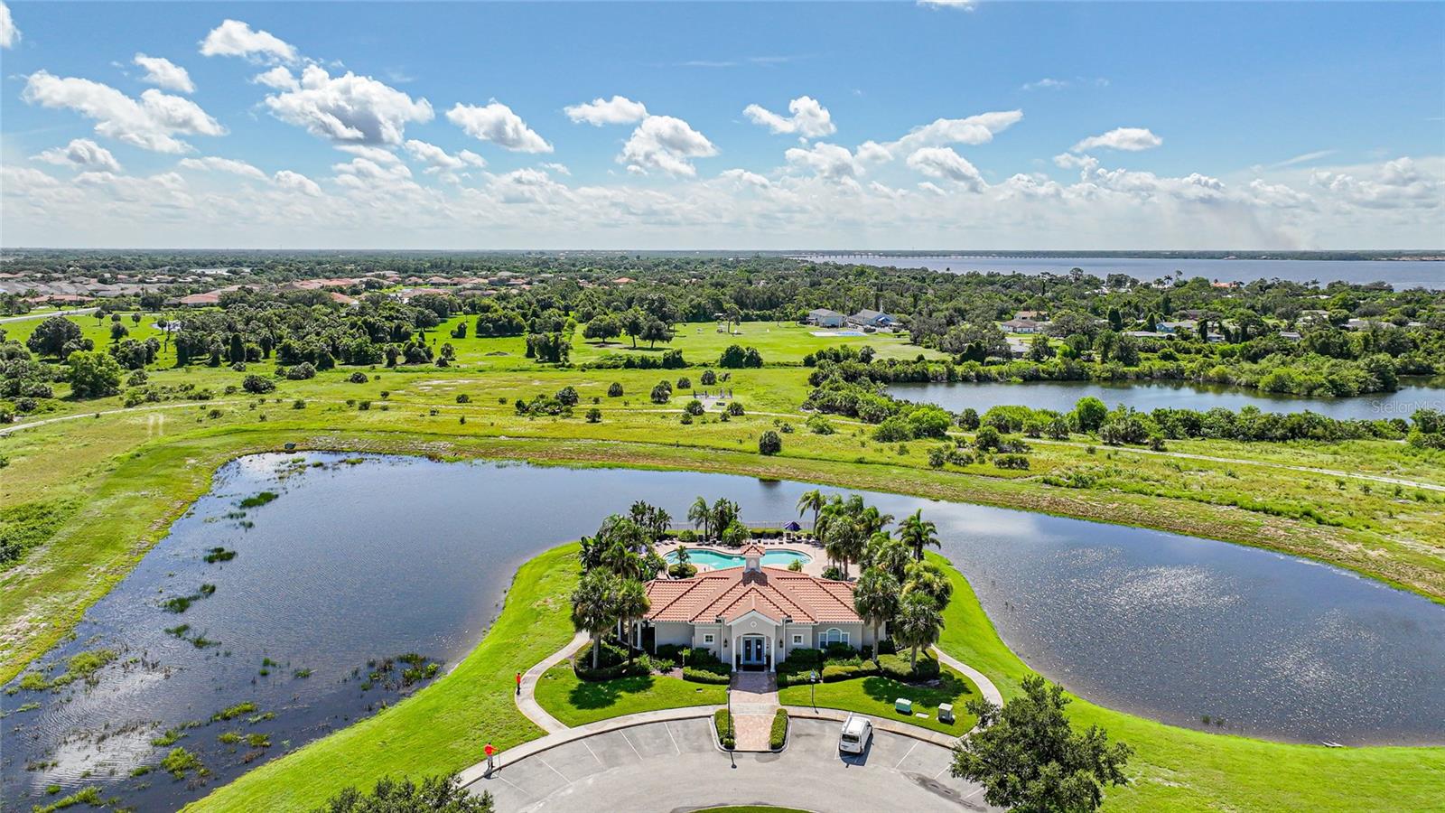 Image 28 of 34 For 23445 Collina Way 103