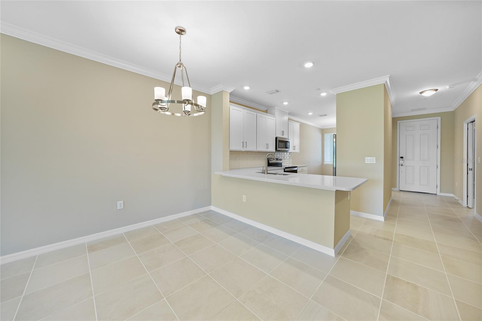 Image 7 of 34 For 23445 Collina Way 103