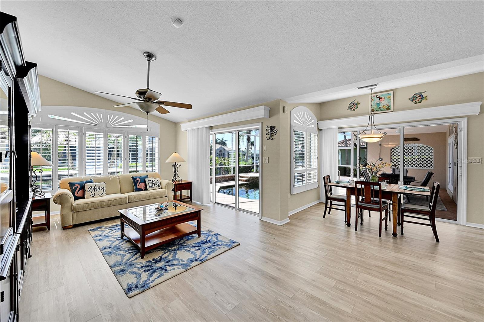 Image 22 of 72 For 310 Caicos Drive