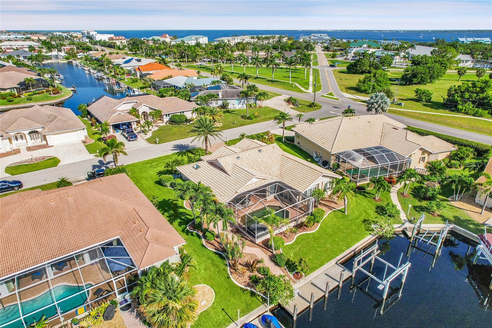 Image 58 of 72 For 310 Caicos Drive