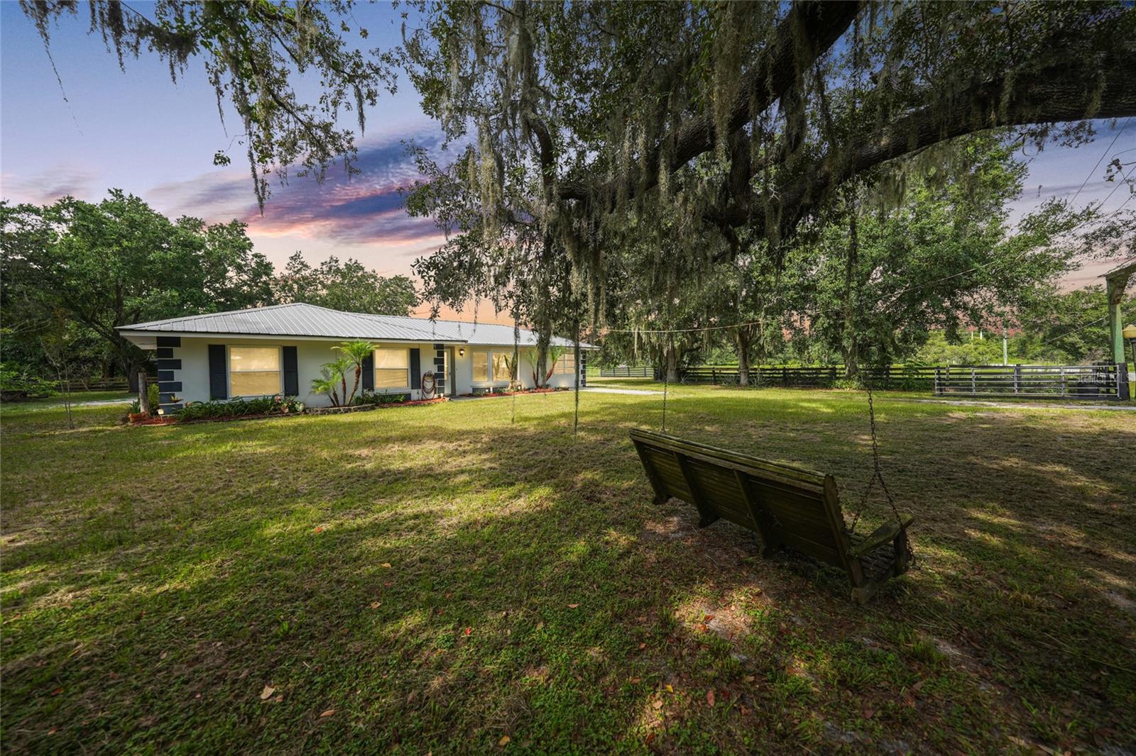 Image 2 of 57 For 5018 Oak Hill Avenue
