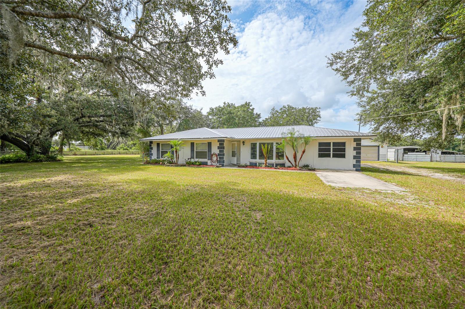 Image 42 of 57 For 5018 Oak Hill Avenue