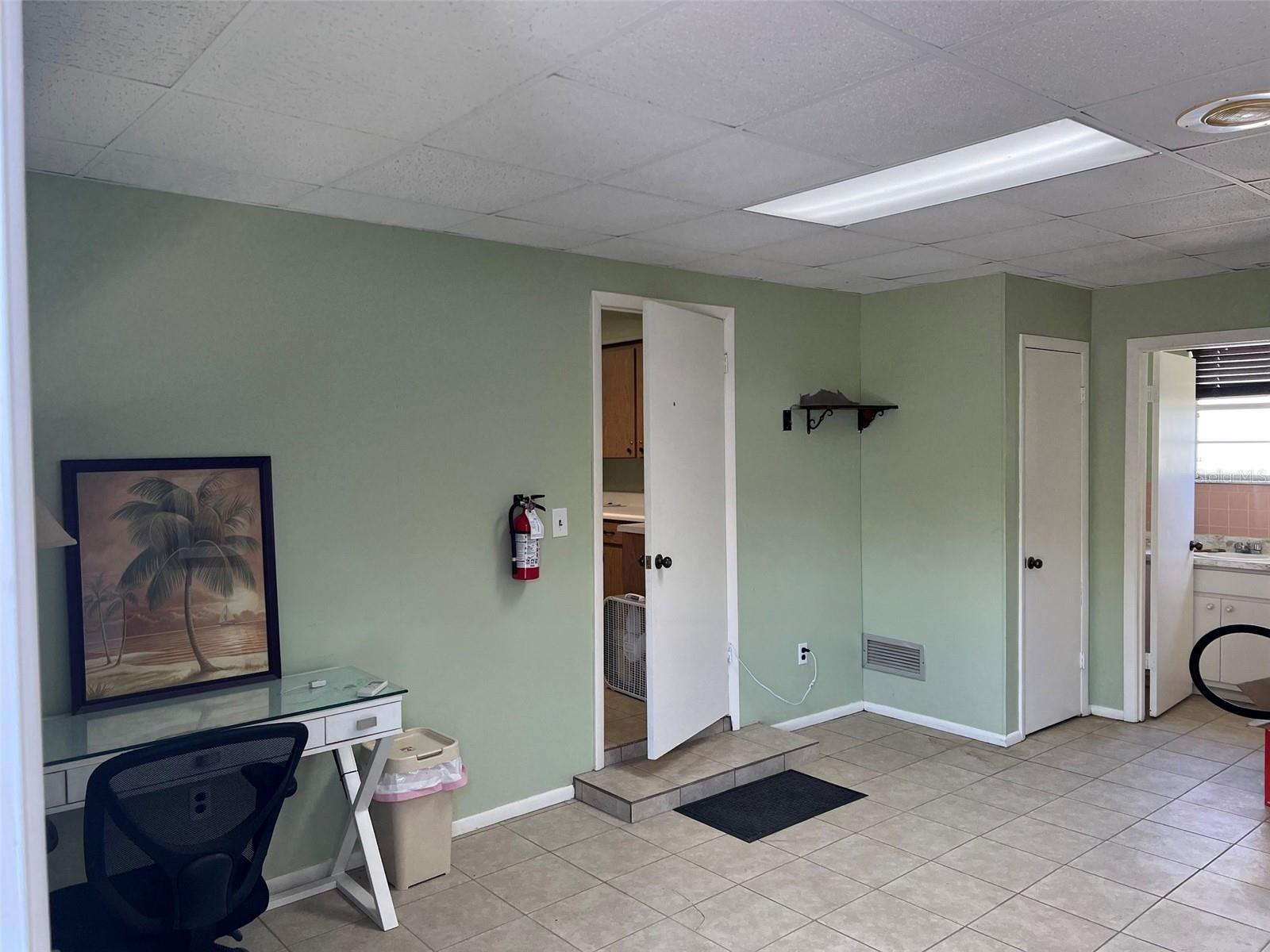 Image 4 of 4 For 303 Gibson Street