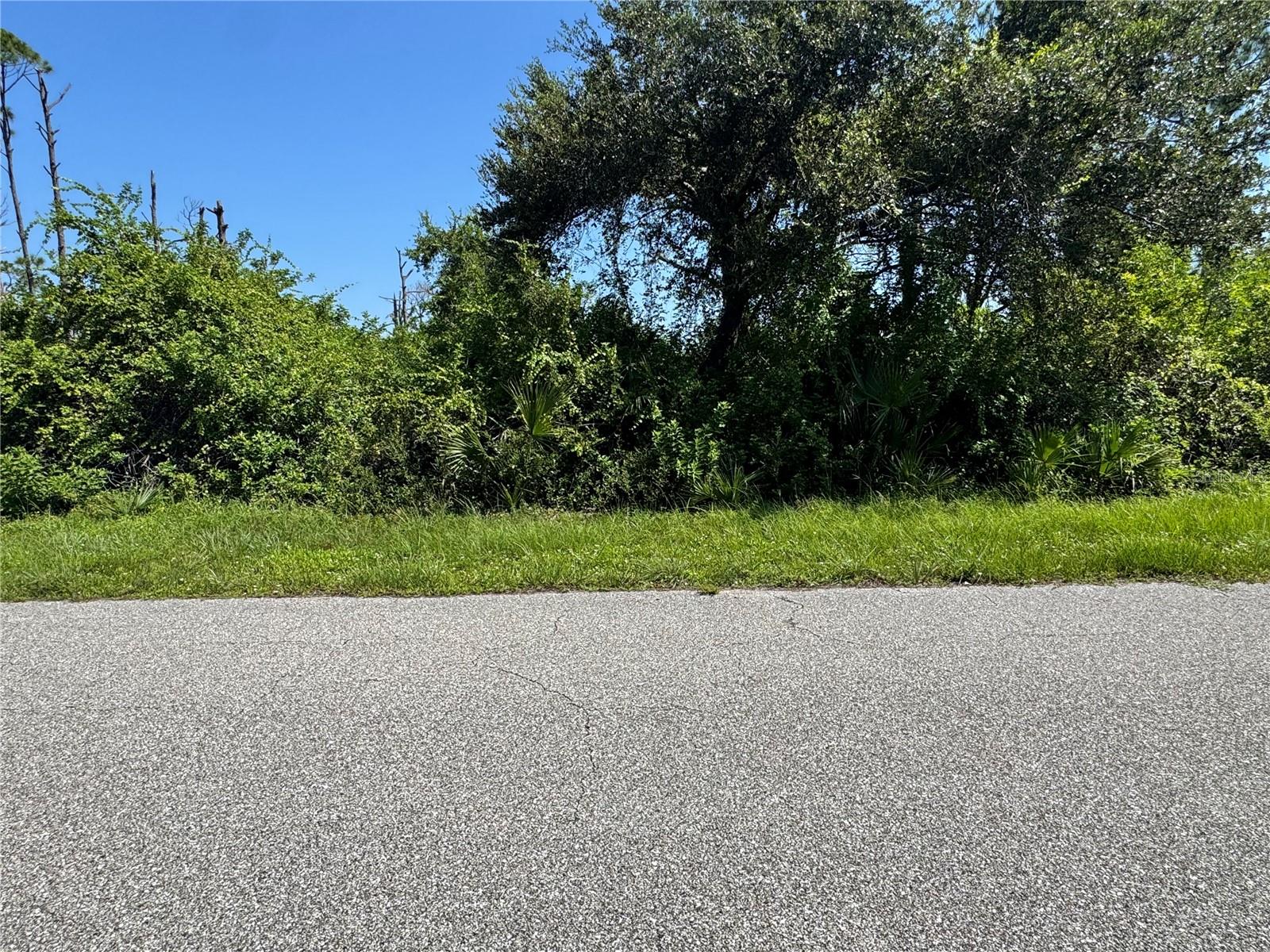 Image 6 of 7 For 12420 Sunniland Avenue