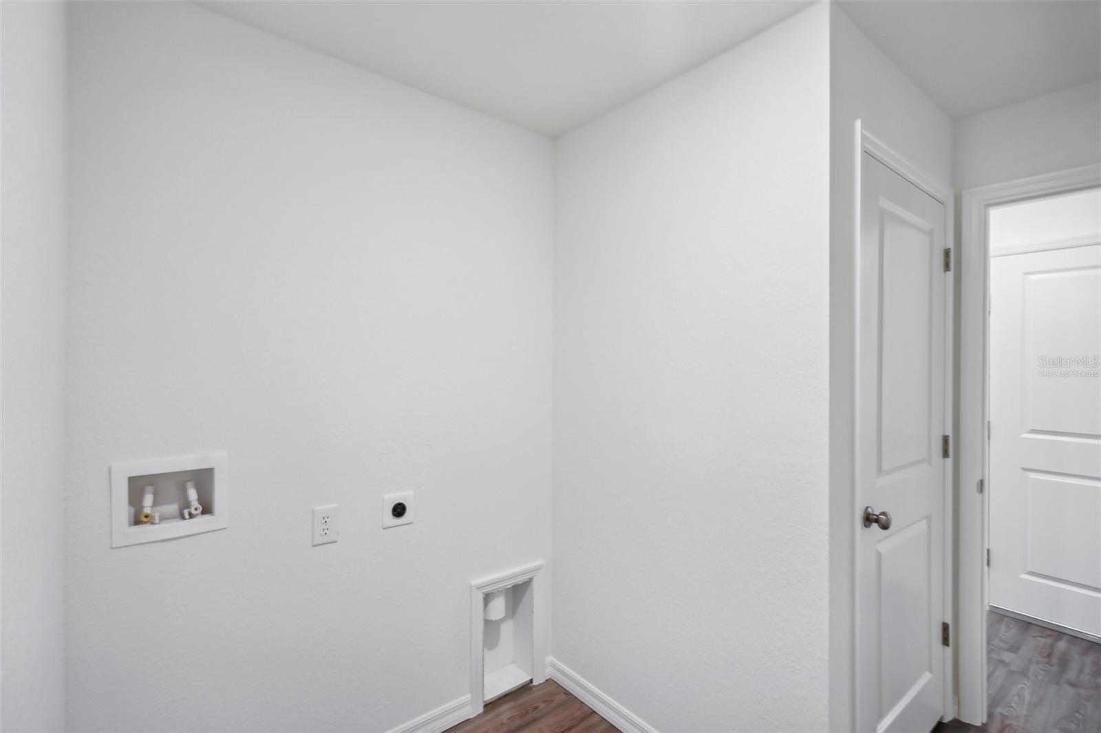 Image 19 of 31 For 635 Spring Lake Boulevard