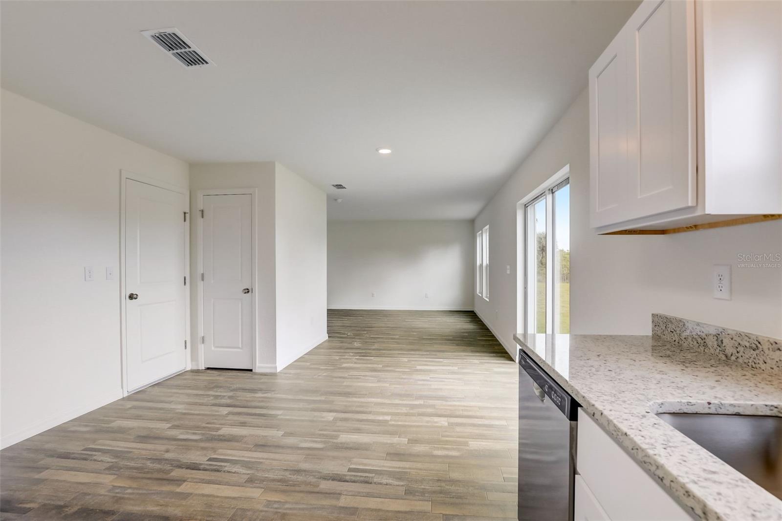 Image 17 of 45 For 5128 Silver Bell Drive