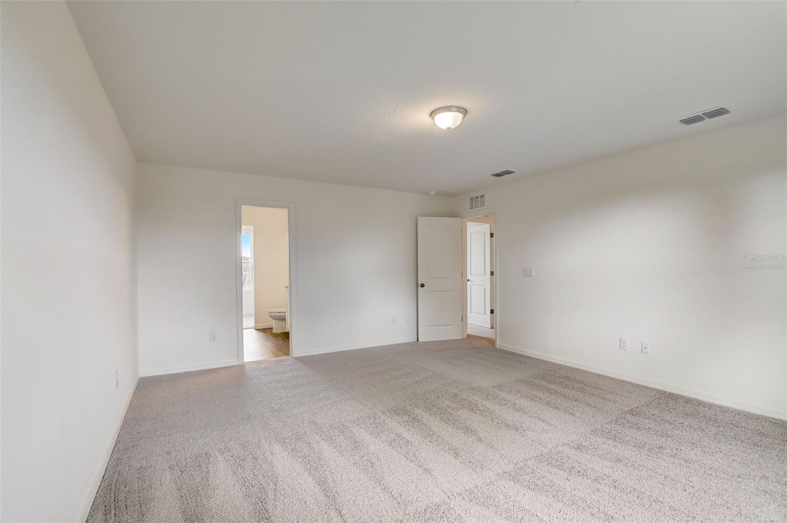 Image 32 of 45 For 5128 Silver Bell Drive