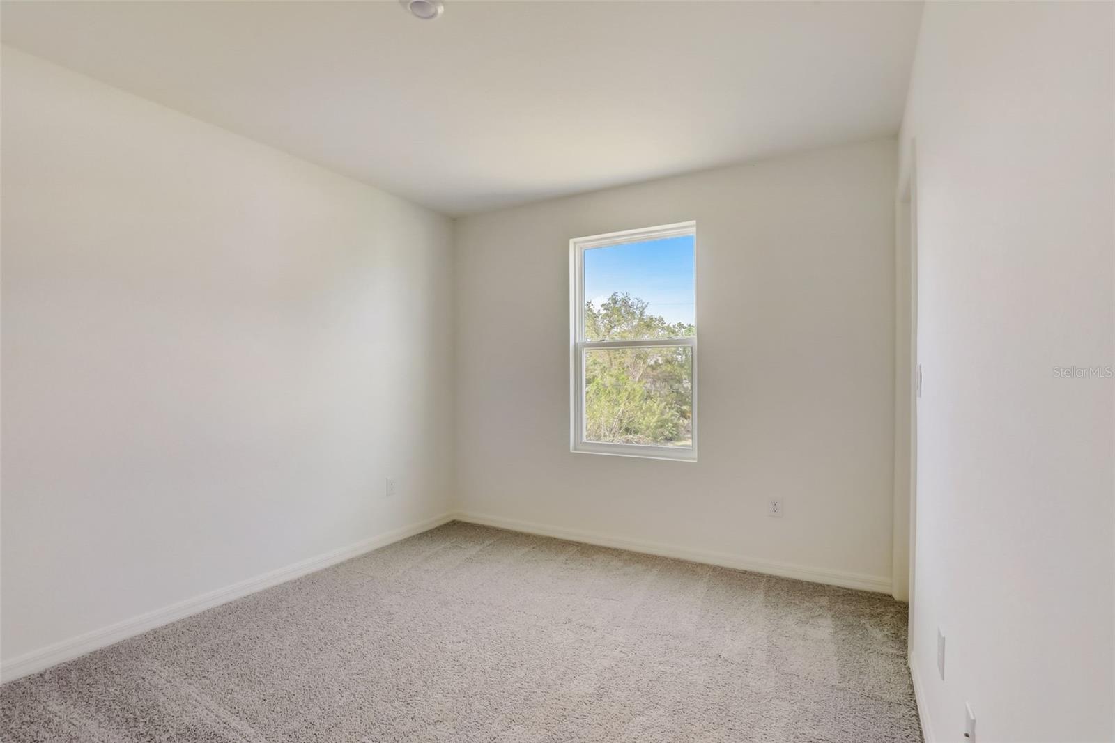 Image 26 of 49 For 18719 Kerrville Circle