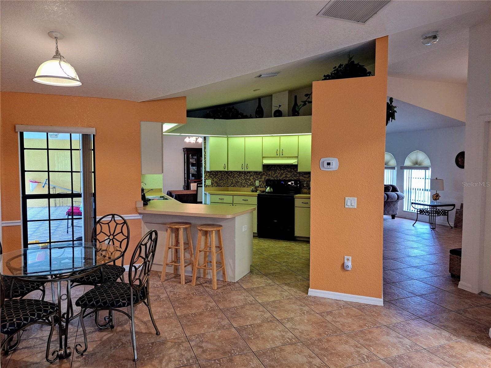 Image 15 of 30 For 23180 Avacado Avenue