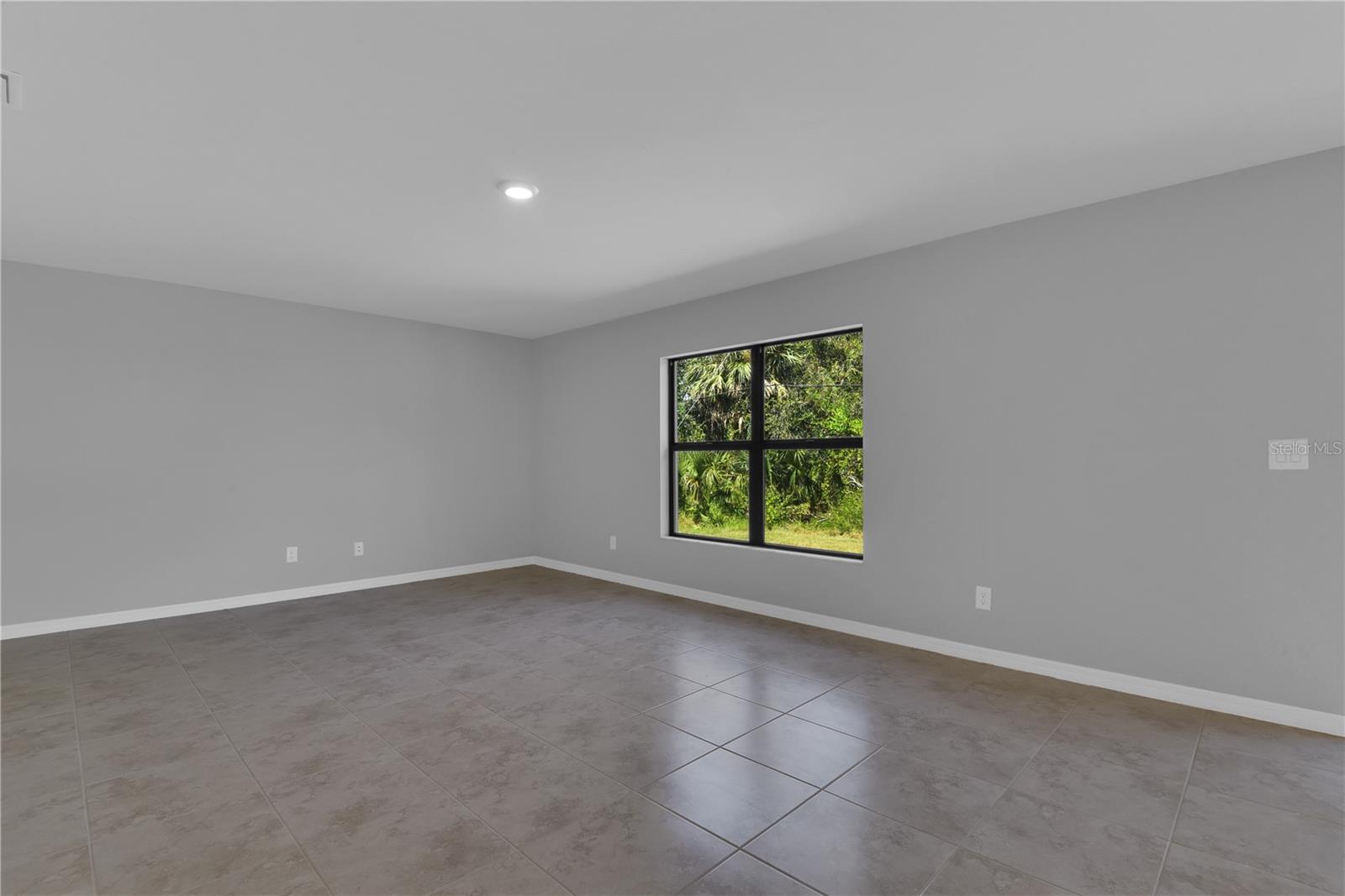 Image 10 of 25 For 23206 Fitzpatrick Avenue