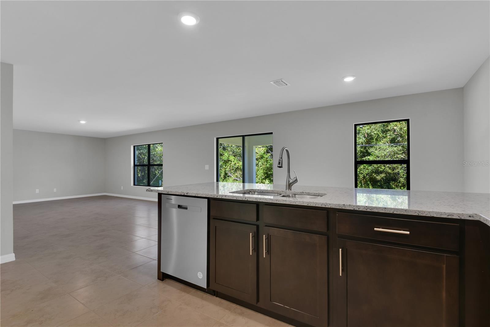 Image 7 of 25 For 23206 Fitzpatrick Avenue