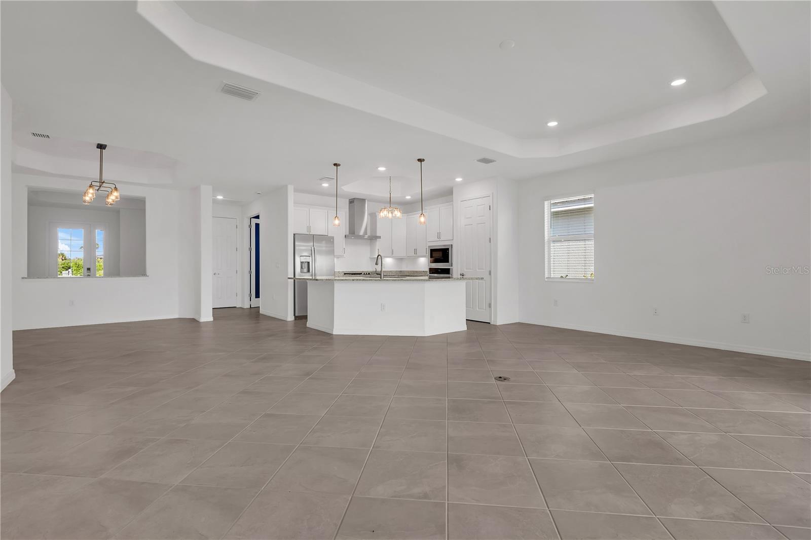 Image 18 of 50 For 15991 Sugar Hill Drive