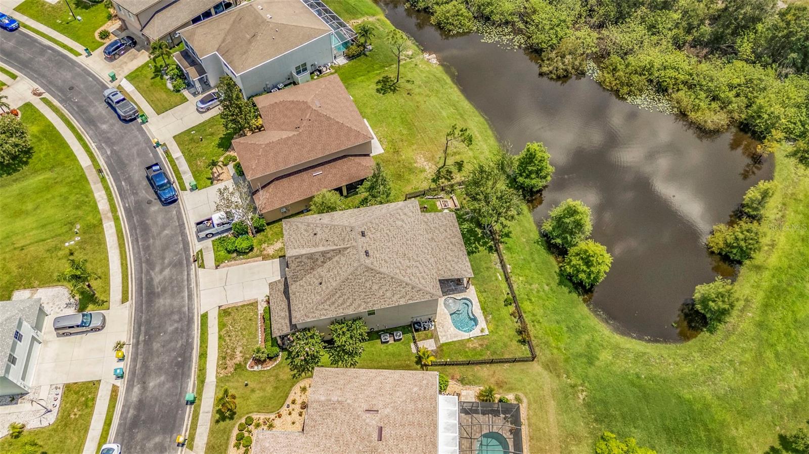 Image 71 of 80 For 2724 Suncoast Lakes Boulevard