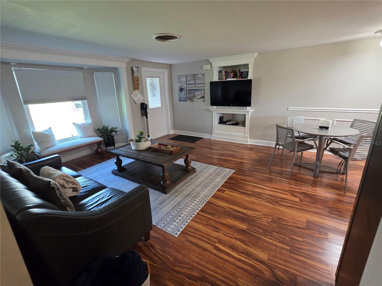 Image 4 of 20 For 2781 Gentian Road