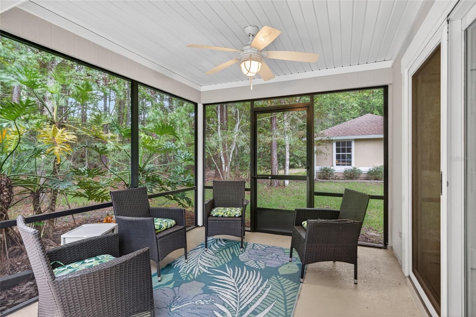 Image 10 of 30 For 984 Buttercup Drive