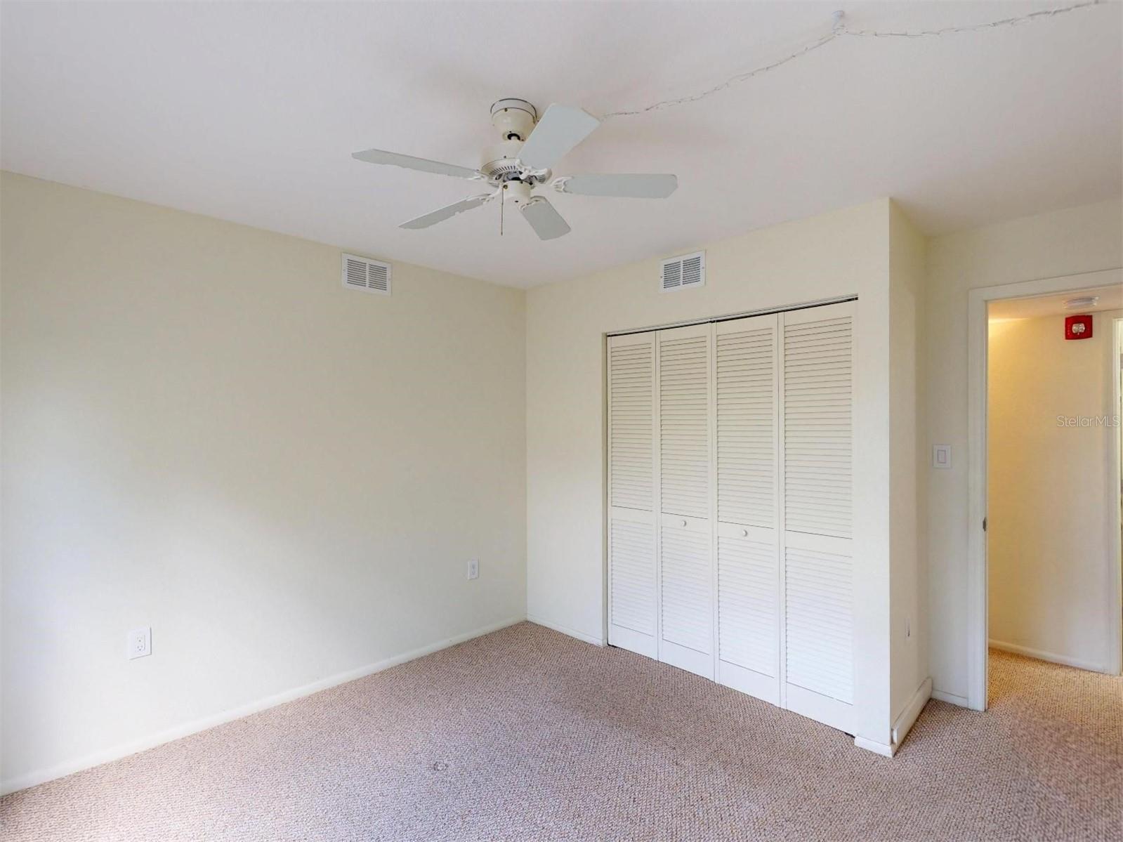 Image 19 of 32 For 21267 Gertrude Avenue 113