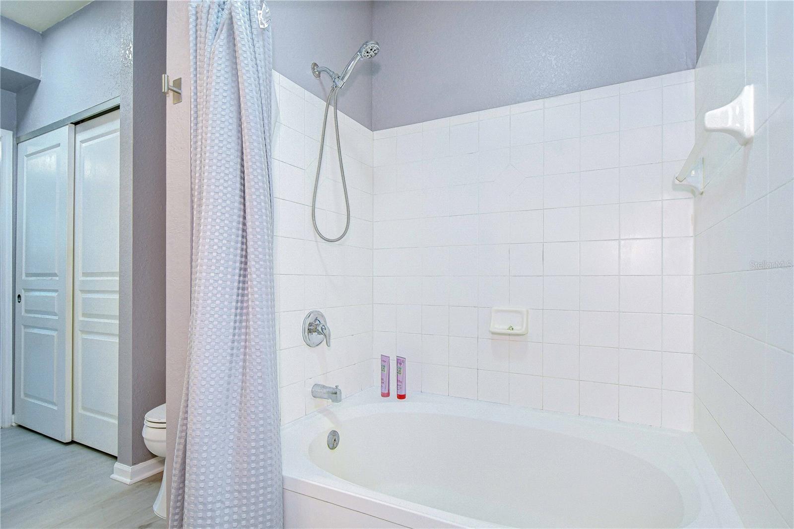 Image 16 of 38 For 5125 Palm Springs Boulevard 11202