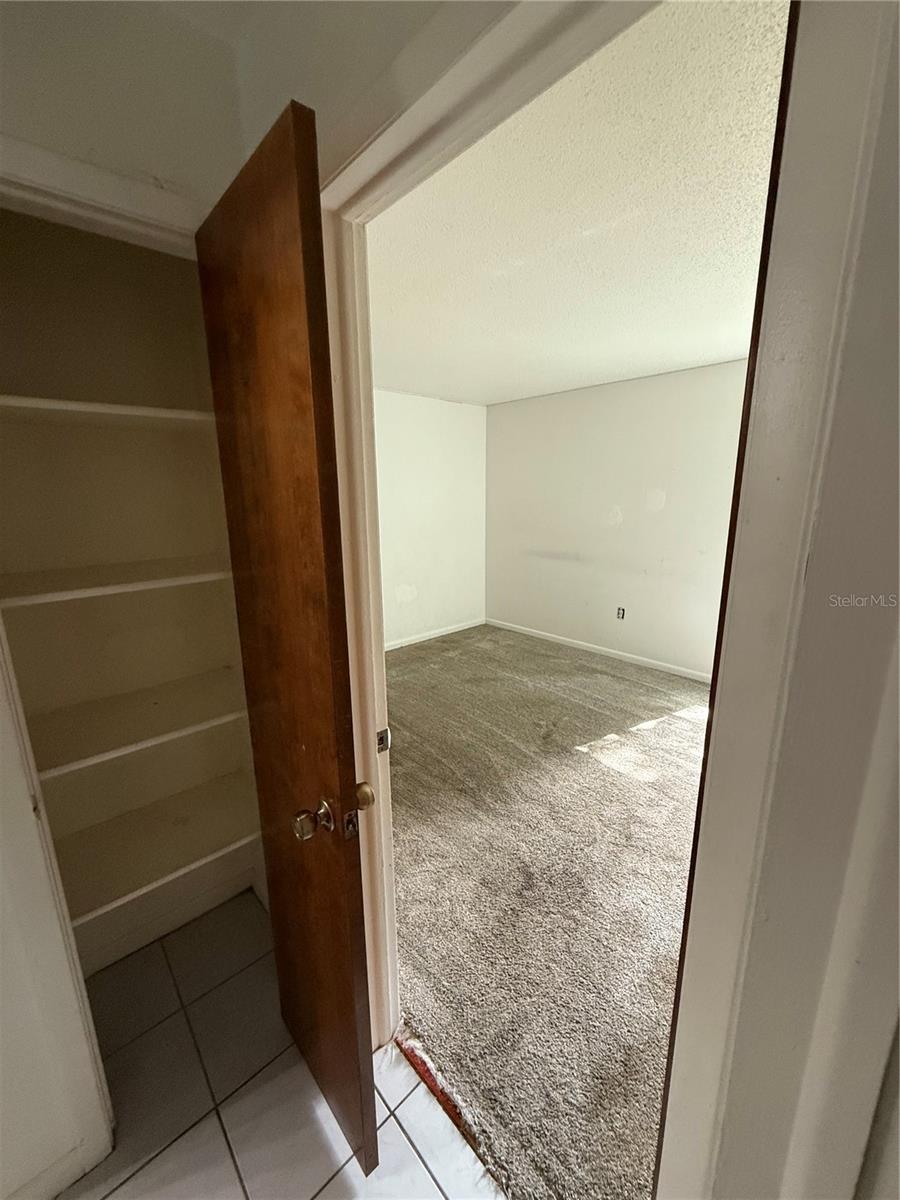 Image 10 of 13 For 1837 Royalview Drive A