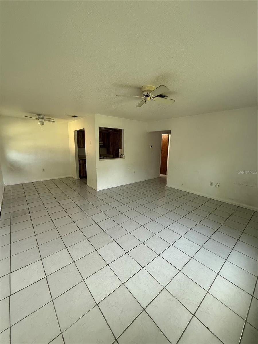 Image 2 of 13 For 1837 Royalview Drive A